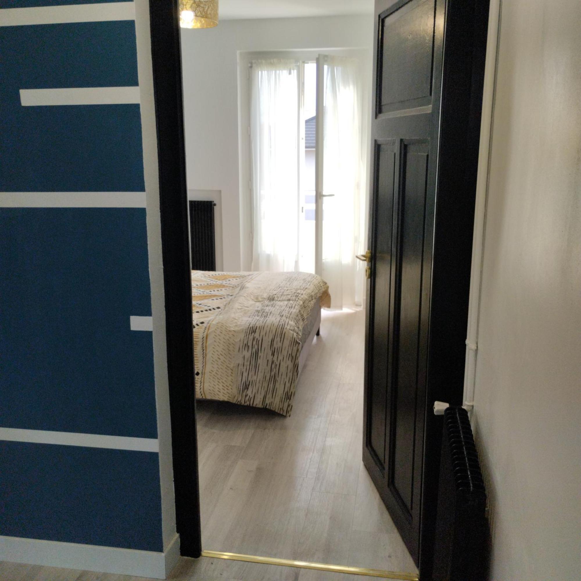 Appartement Verdoyant Au Bord Du Lac Leman Entre Evian Et Thonon Dans Une Villa Publier Bagian luar foto