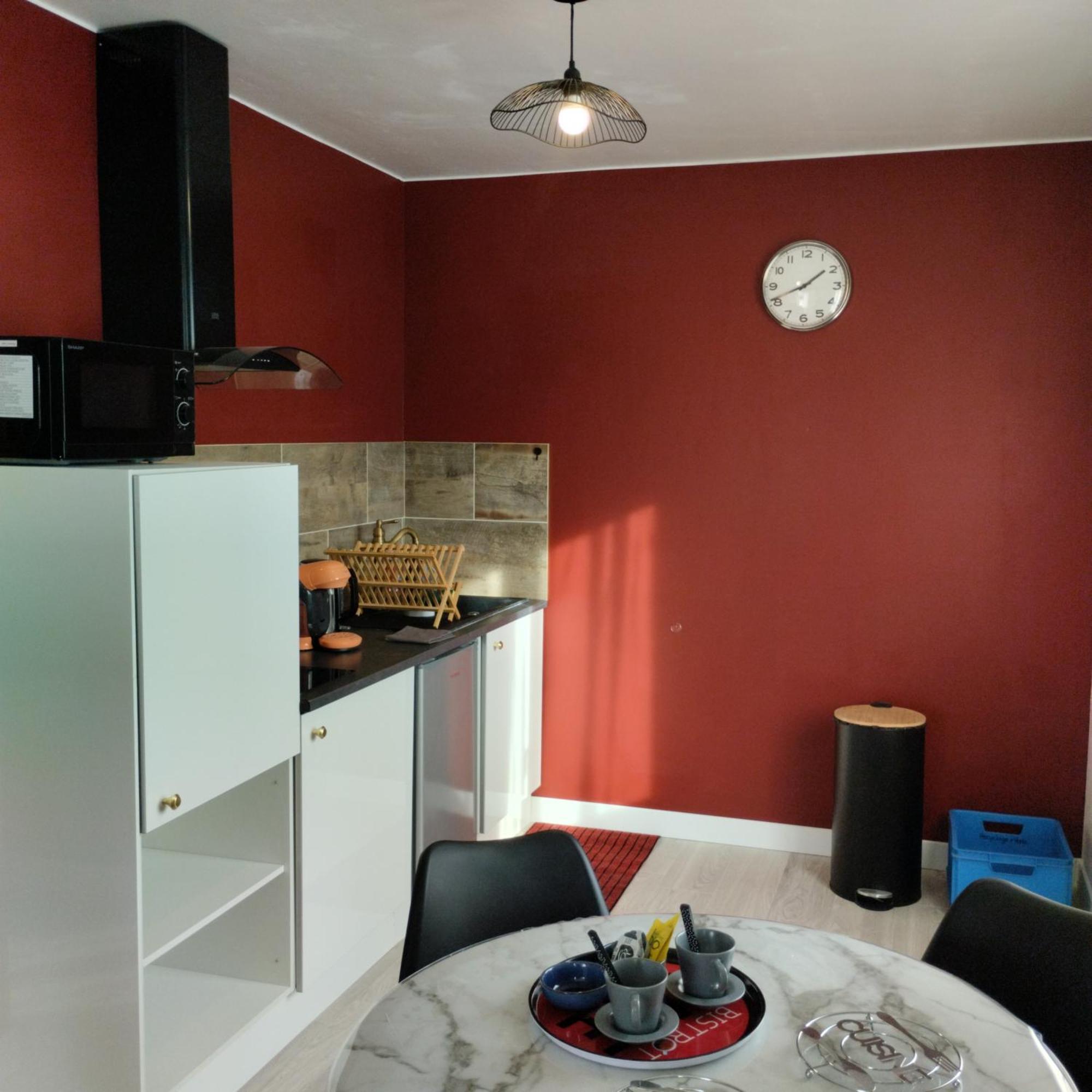 Appartement Verdoyant Au Bord Du Lac Leman Entre Evian Et Thonon Dans Une Villa Publier Bagian luar foto
